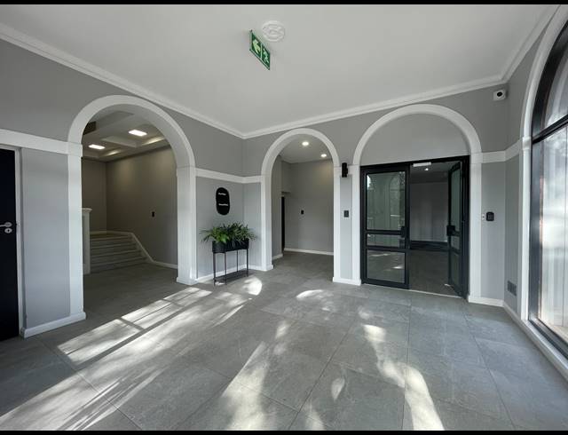 385M² OFFICE TO LET IN SANDTON CENTRAL